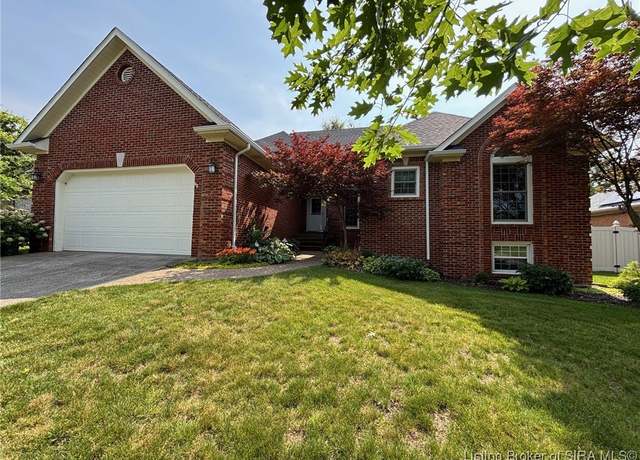 Property at 3308 Cobblers Ct, New Albany, IN 47150, 3 beds, 3 baths