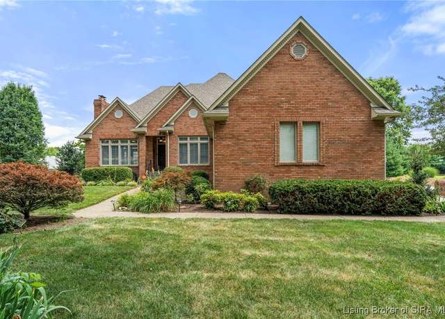 Property at 3012 Tall Oaks Dr, Jeffersonville, IN 47130, 4 beds, 3.5 baths