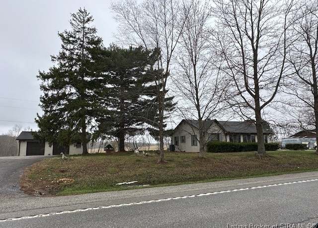 Property at 1533 E State Road 60, Salem, IN 47167, 3 beds, 2 baths