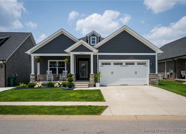 Property at 2025 Villa View Ct, Jeffersonville, IN 47130, 5 beds, 4 baths