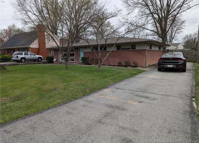 Property at 1349 Mill Ln, New Albany, IN 47150, 4 beds, 2 baths