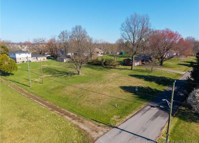 Property at 3515 Evergreen Cir, Jeffersonville, IN 47130