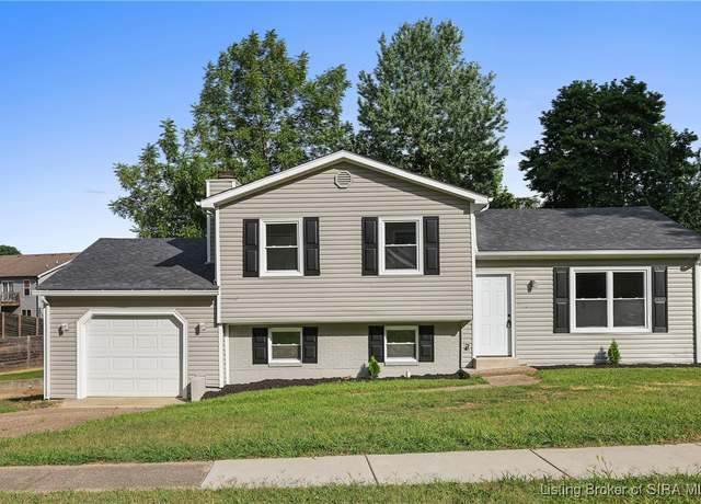 Property at 2006 Snyder Dr, Jeffersonville, IN 47130, 3 beds, 2 baths