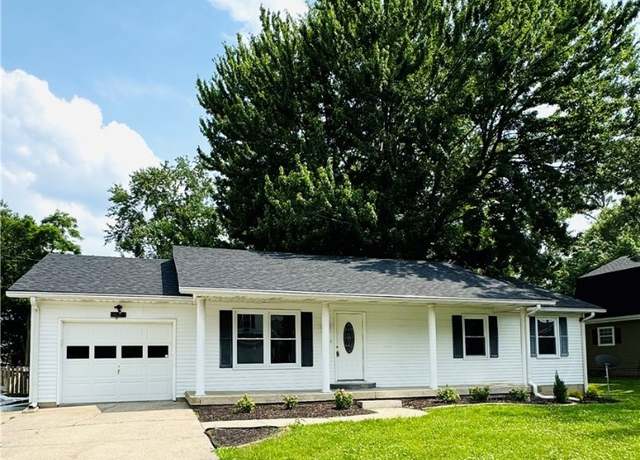 Property at 3938 Carver St, New Albany, IN 47150, 3 beds, 2 baths