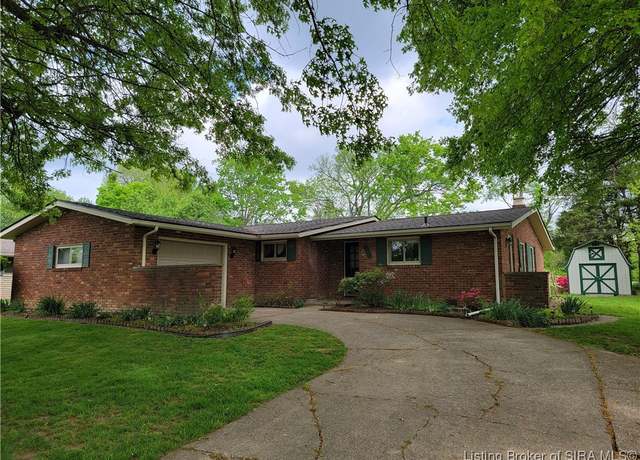 Property at 208 Wildwood Dr, Madison, IN 47250, 4 beds, 2 baths