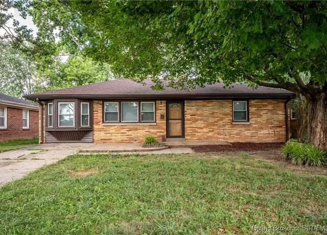 Property at 820 Morris Ave, Jeffersonville, IN 47130, 3 beds, 1 bath