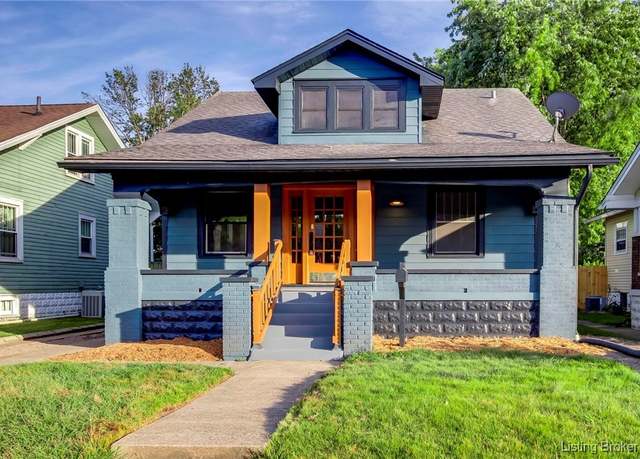 Property at 412 Francis Ct, Jeffersonville, IN 47130, 5 beds, 2 baths