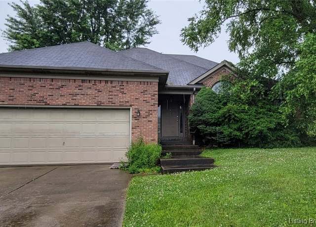 Property at 4313 Country View Dr, Floyds Knobs, IN 47119, 3 beds, 2 baths