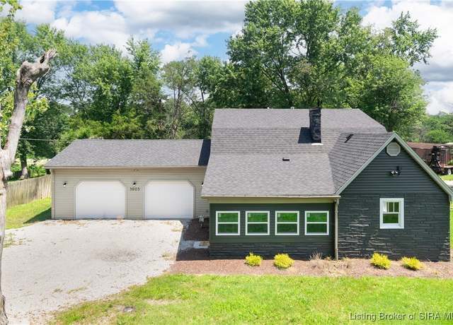 Property at 3903 Rainbow Dr, New Albany, IN 47150, 4 beds, 3 baths