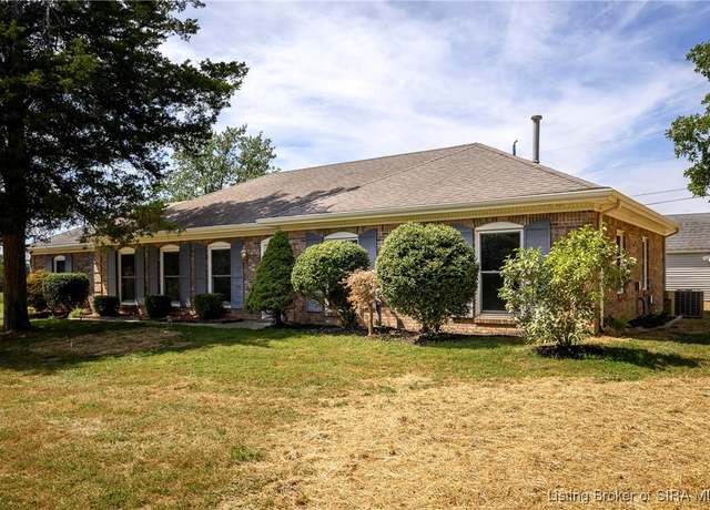 Property at 8526 Brock Rd, Charlestown, IN 47111, 3 beds, 2.5 baths