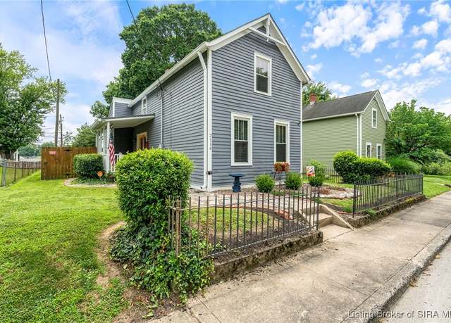 Property at 2114 E Elm St, New Albany, IN 47150, 3 beds, 2 baths