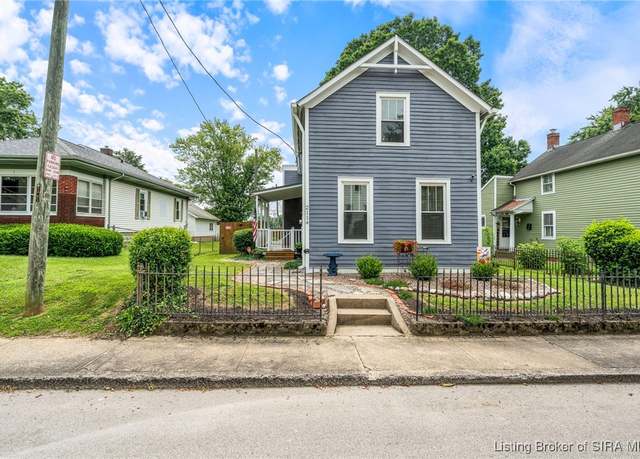 Property at 2114 E Elm St, New Albany, IN 47150, 3 beds, 2 baths