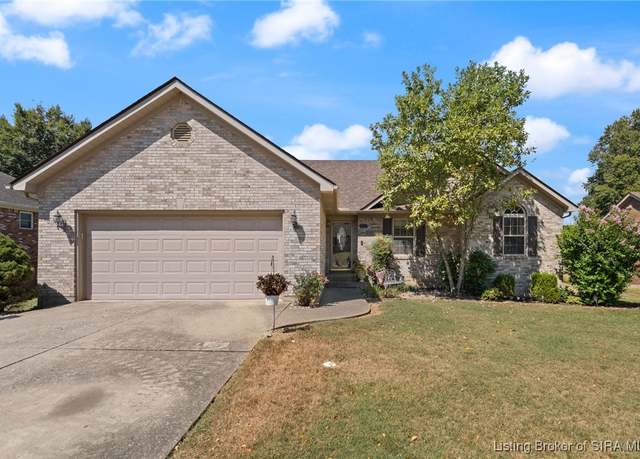 Property at 2611 Darien Dr, Jeffersonville, IN 47130, 3 beds, 3 baths