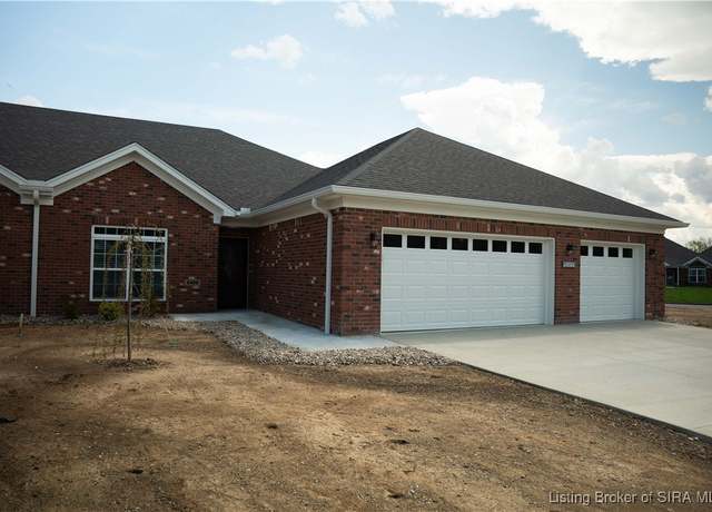 Property at 2408 Magnolia Ct, Clarksville, IN 47129, 3 beds, 3 baths