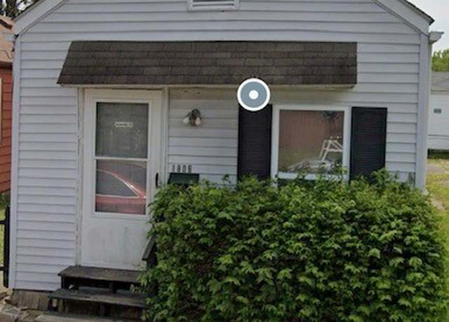 Property at 1806 -1808 Troy St, New Albany, IN 47150, 2 beds, 2 baths