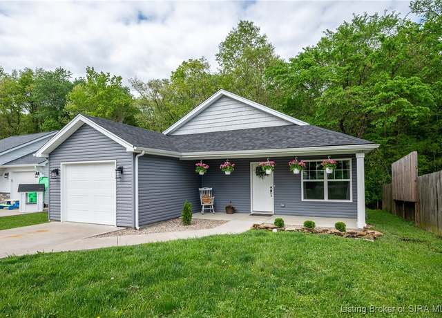 Property at 510 Hazelwood Dr, Henryville, IN 47126, 3 beds, 2 baths