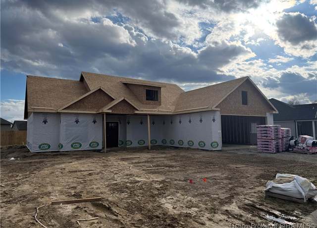 Property at 145 W Greene Ct, Hanover, IN 47243, 3 beds, 2 baths