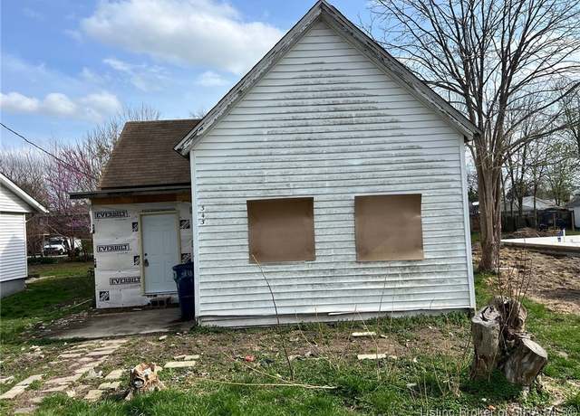 Property at 343 Popp Ave, Sellersburg, IN 47172, 4 beds, 2 baths