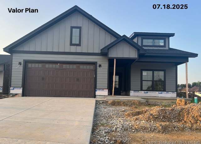Property at 5100 Woodstone Cir, Jeffersonville, IN 47130, 4 beds, 3 baths