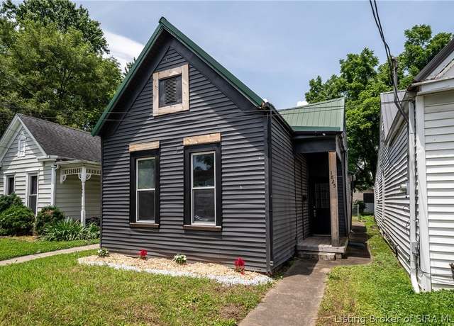 Property at 1825 Center St, New Albany, IN 47150, 2 beds, 1 bath