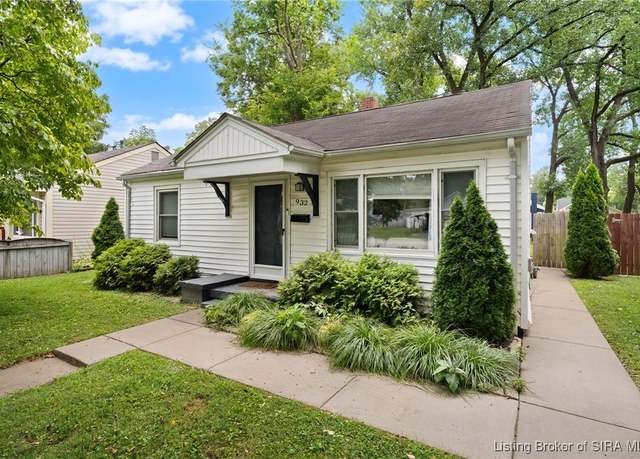 Property at 932 E 8th St, Jeffersonville, IN 47130, 2 beds, 1 bath