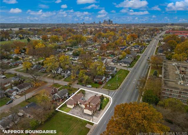 Property at 1302 E 10th St, Jeffersonville, IN 47130, 4 beds, 2 baths