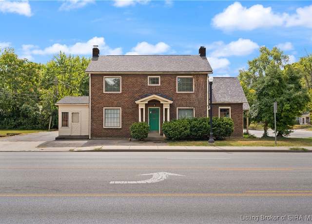 Property at 1302 E 10th St, Jeffersonville, IN 47130, 4 beds, 2 baths