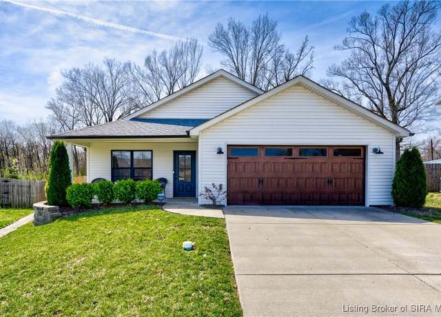 Property at 1902 Independence Cir, Jeffersonville, IN 47130, 3 beds, 2 baths