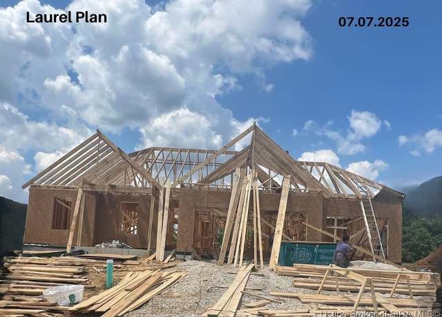 Property at 7047 Oaken Ln, Lanesville, IN 47136, 4 beds, 3 baths