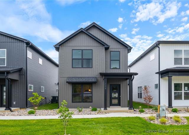Property at 134 E Rock Ln, Clarksville, IN 47129, 3 beds, 2.5 baths