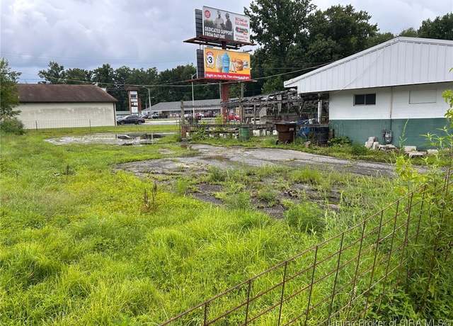 Property at 857 N Gardner St, Scottsburg, IN 47170