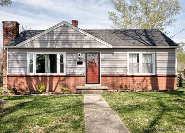 Property at 766 Oak St, Charlestown, IN 47111, 2 beds, 1 bath
