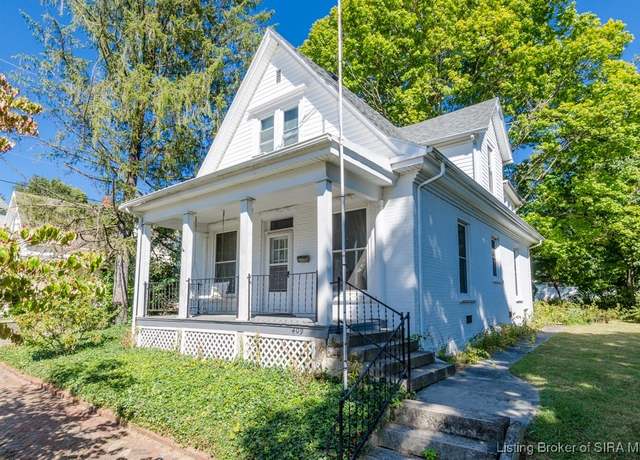 Property at 409 N Water St, Salem, IN 47167, 3 beds, 1.5 baths