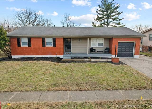 Property at 724 Parkwood Dr, Clarksville, IN 47129, 3 beds, 3 baths