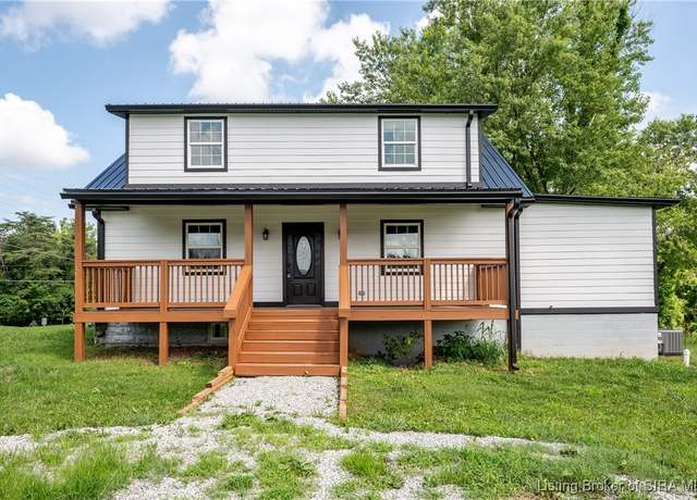 Property at 3913 Paoli Pike, Floyds Knobs, IN 47119, 3 beds, 2.5 baths