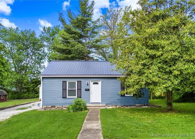 Property at 910 N College Ave, Salem, IN 47167, 3 beds, 1 bath