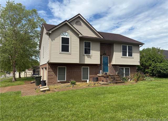 Property at 3301 Forest Ct, Jeffersonville, IN 47130, 4 beds, 2 baths