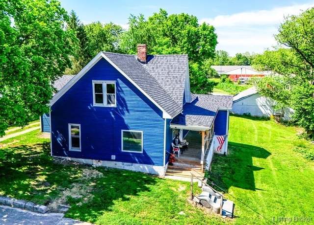 Property at 303 W Market St, Salem, IN 47167, 3 beds, 3 baths