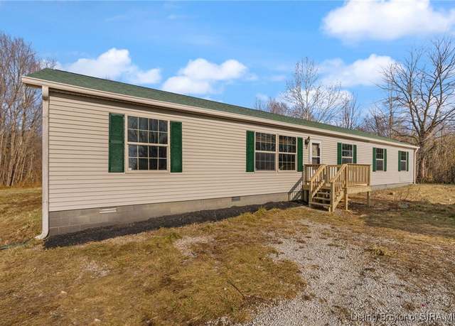 Property at 344 W Leota Rd, Scottsburg, IN 47170, 4 beds, 3 baths