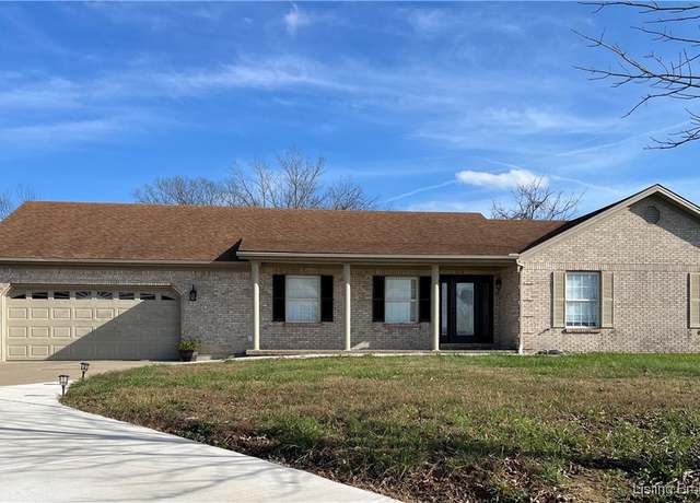 Property at 5806 Ray's Ct, Charlestown, IN 47111, 3 beds, 2 baths