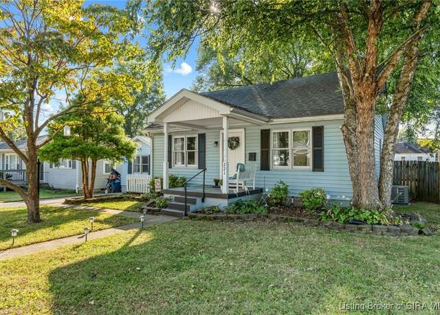 Property at 221 Indianola St, Sellersburg, IN 47172, 4 beds, 2 baths