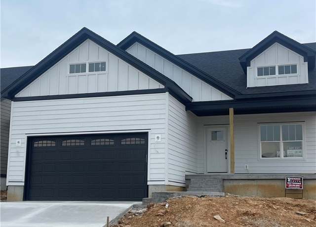Property at 1031 Oskin Dr #227, Georgetown, IN 47122, 3 beds, 2 baths