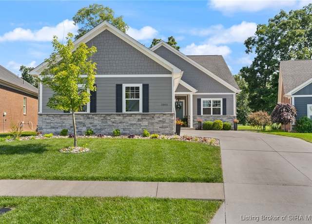 Property at 2005 Prestwick Pl, Henryville, IN 47126, 4 beds, 3 baths