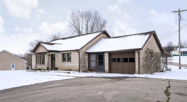 Photo of 124 S Murphy St, Marengo, IN 47140