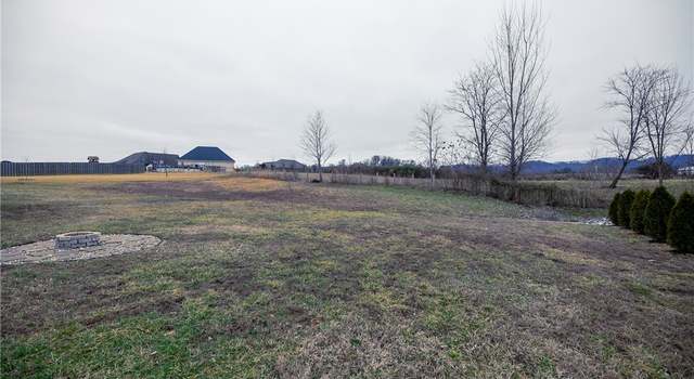 Photo of 2251 Morning Glory Dr, Sellersburg, IN 47172