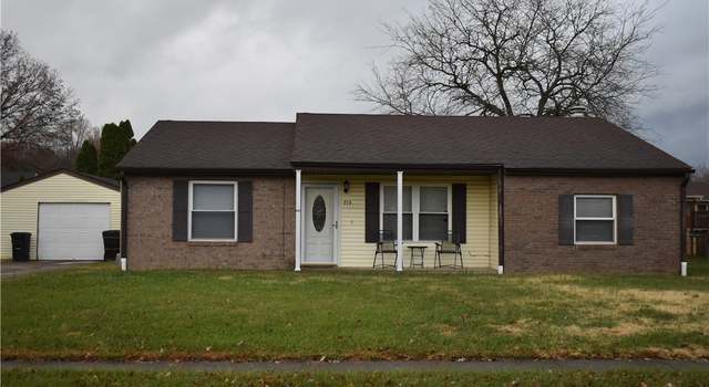 Photo of 715 Flat Wood Dr, Clarksville, IN 47129