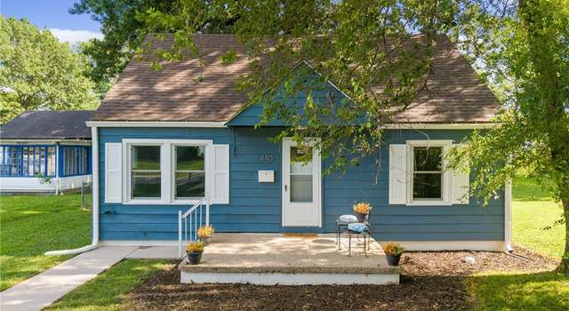 Photo of 440 W Howard Ave, Clarksville, IN 47129