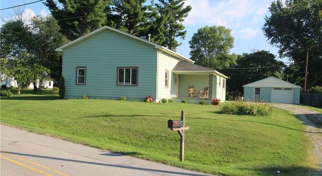 Photo of 204 Spickert Knob Rd, New Albany, IN 47150