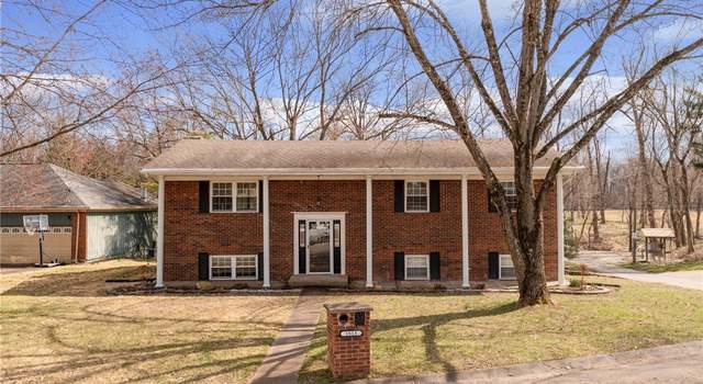 Photo of 1815 Creekside Ct, Clarksville, IN 47129