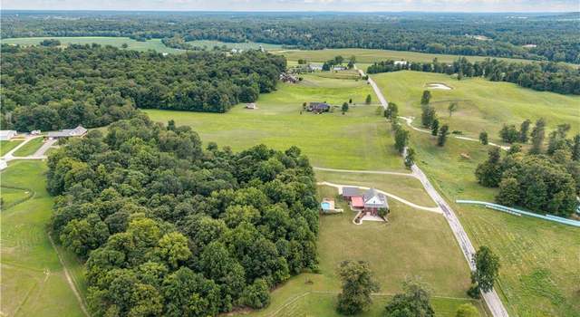 Photo of 656 August Yocum Ln NE, Corydon, IN 47112